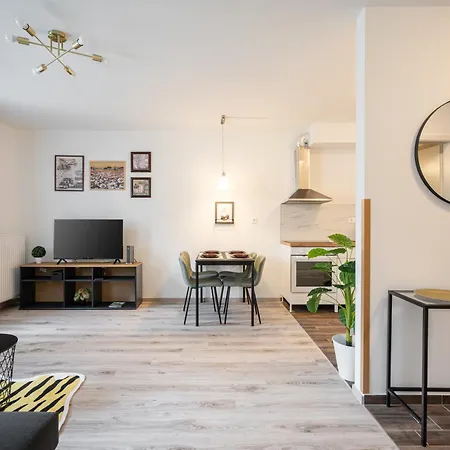 Appartement Happy River 1 *
