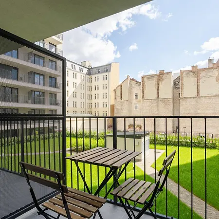 Happy River 1 * Budapest